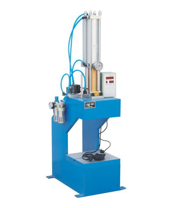 台湾山耐斯C型臺式,气液增压机